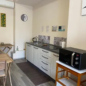 Guest house R&b Santa Nicolella, Catania